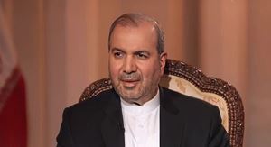 السفير الإيراني في العراق محمد كاظم آل صادق